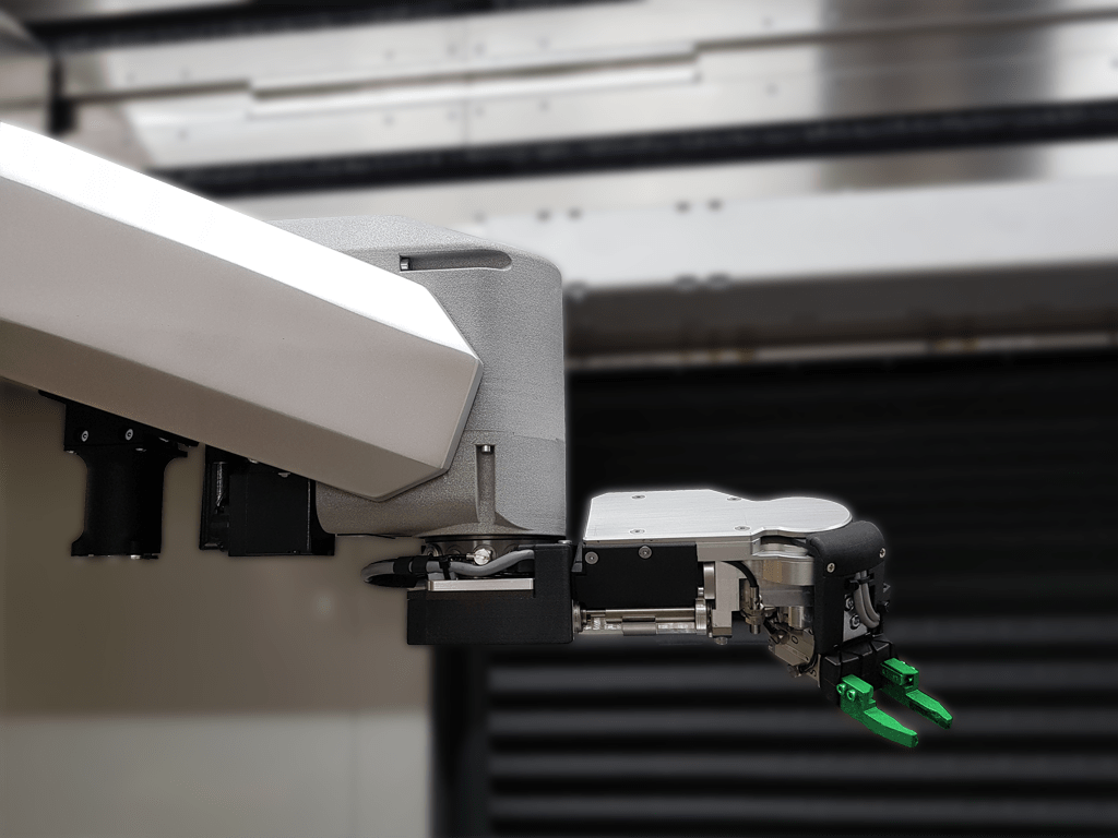 ROBOWORKER multi-axis-gripper with integrated turning and rotating axes